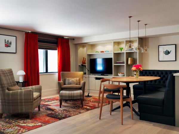 Cheval Knightsbridge image 1